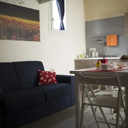 La Casa Nel Tufo